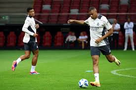 手群的配合 手群的配合